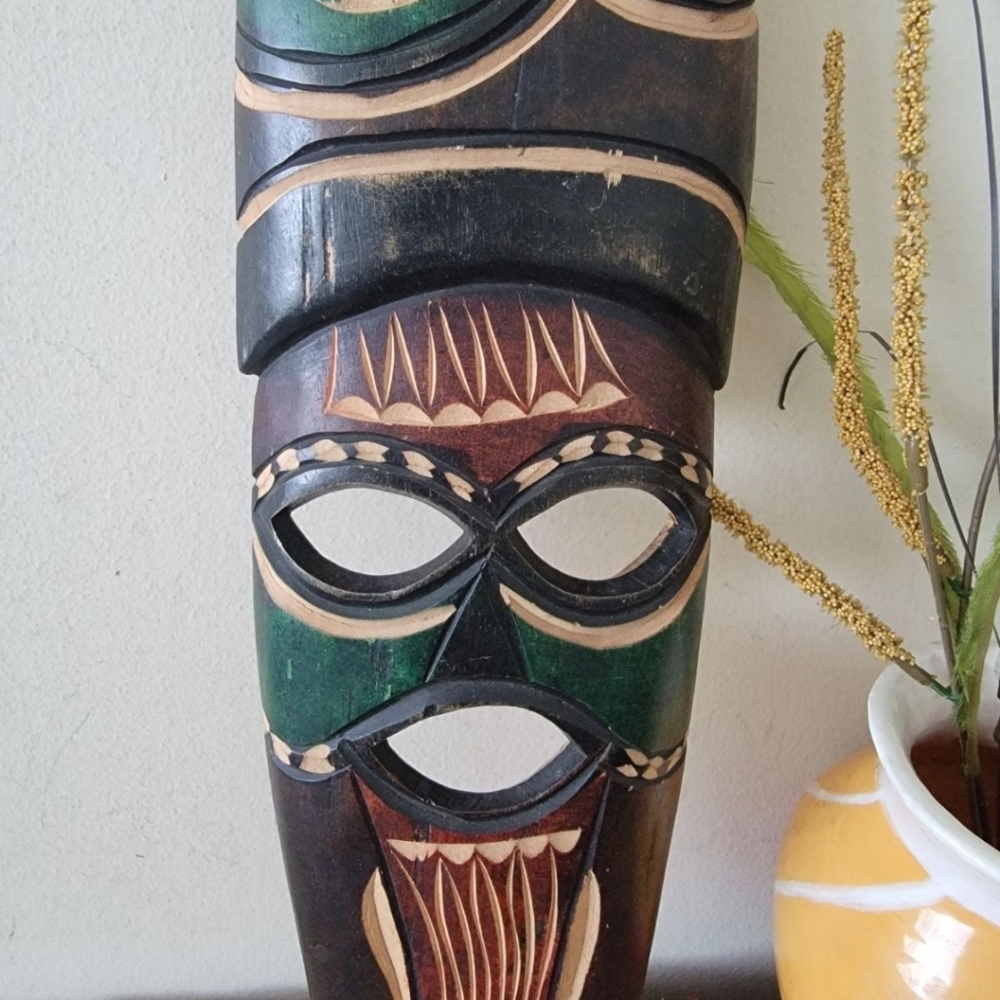 Boho chic bohemian Tiki wood home wall hanging decor - Picture 3 of 4